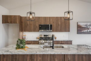 8-web-or-mls-1100-Tanglewood-15